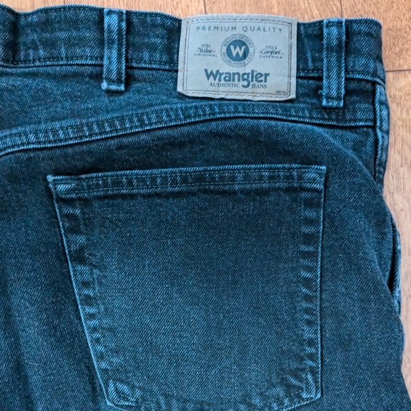 Black Jeans - Picture 5 of 6